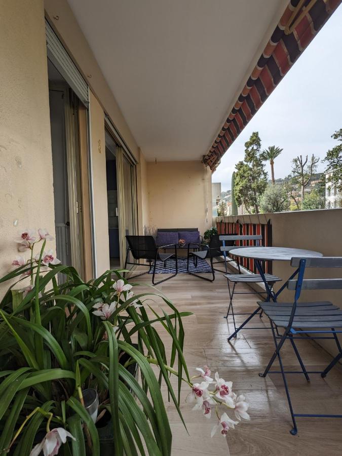 Eden Golfe Plages A Pieds Parking Prive Vallauris Exterior foto